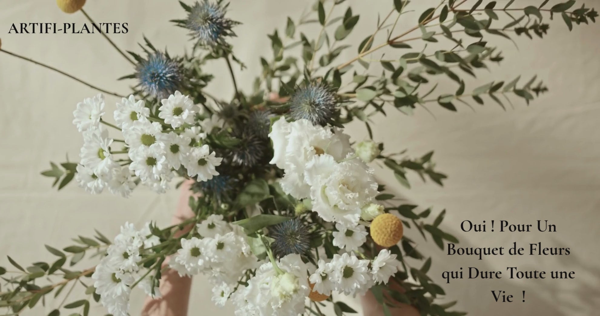 Charger la vidéo : bouquet de fleurs artificielles
